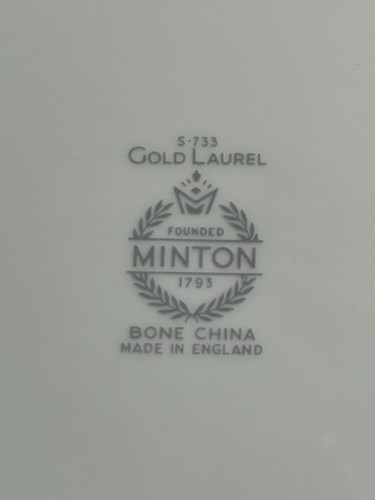 7pc Minton Gold Laurel Bone China 7.5” Dessert Plates Made in England S-733 - Picture 5 of 7