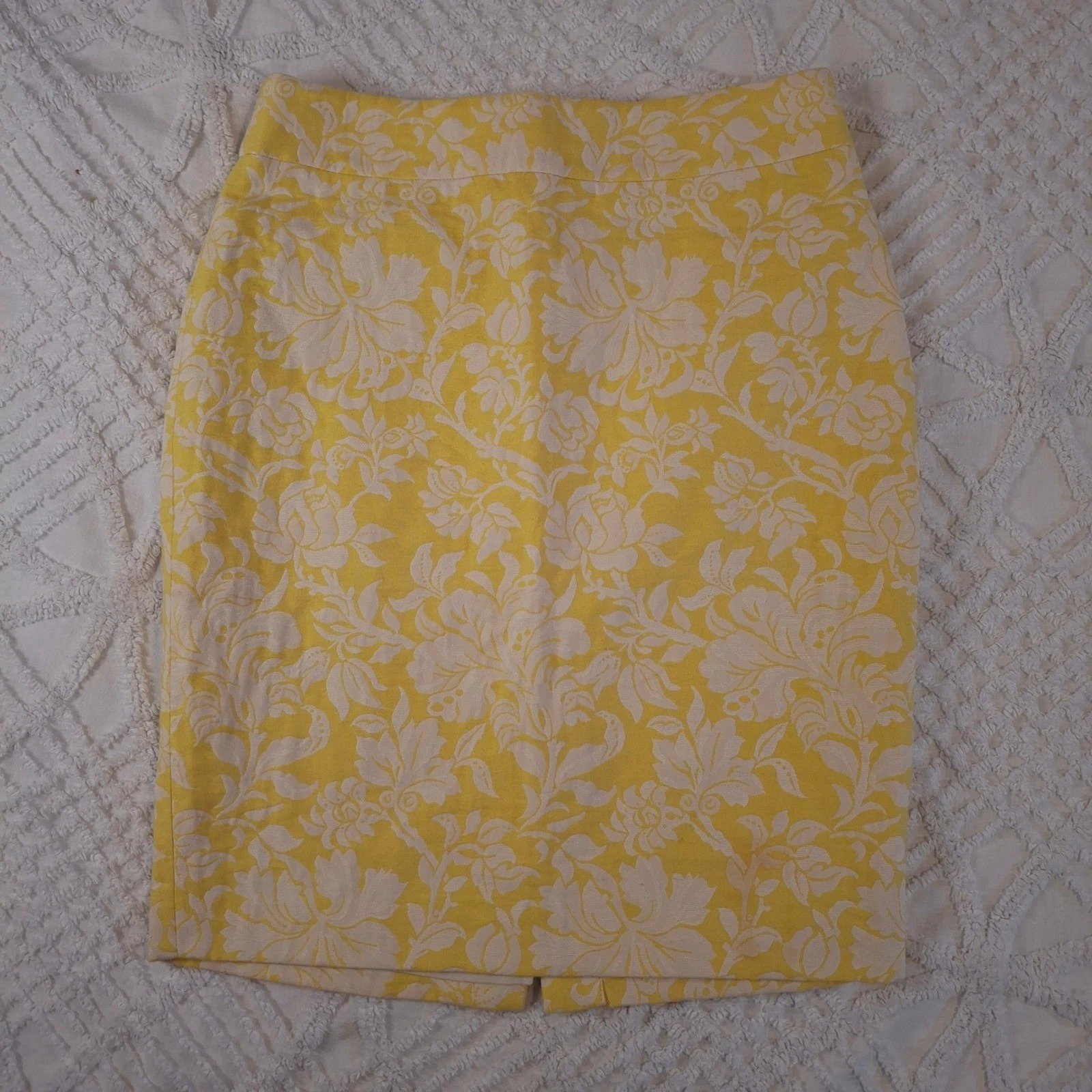 Ann Taylor Yellow Floral Damask Jacquard Pencil Skirt Size 2 Cotton Blend Lined