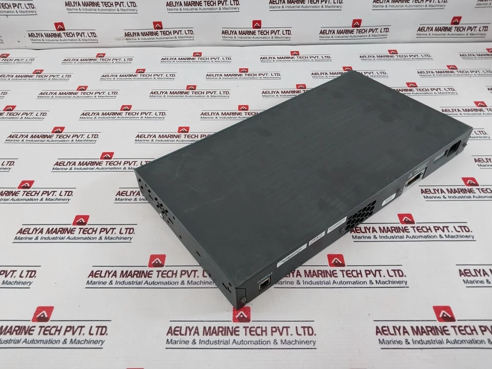 Cisco CATALYST 2960 Series 24 Port Switch WS-C2960-24TT-L 100-240V~ 1.3-0.8A - Image 4 of 4