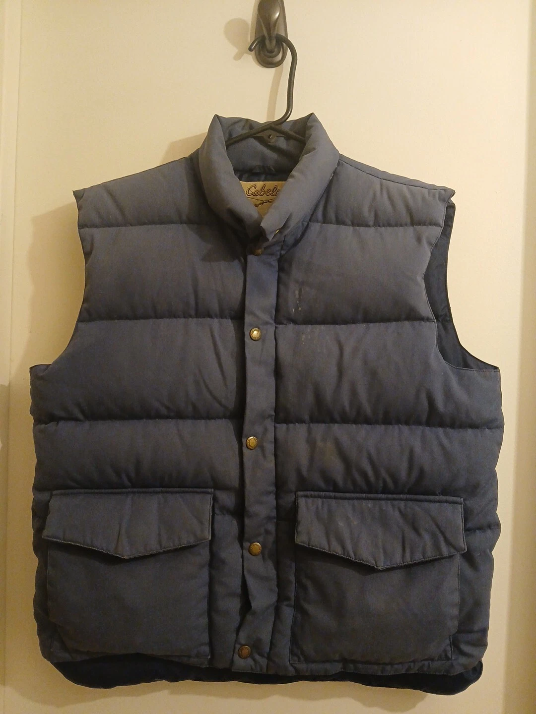 Vintage 1980’s Cabela’s Down Fill Puffer Vest Navy Blue Size MED.