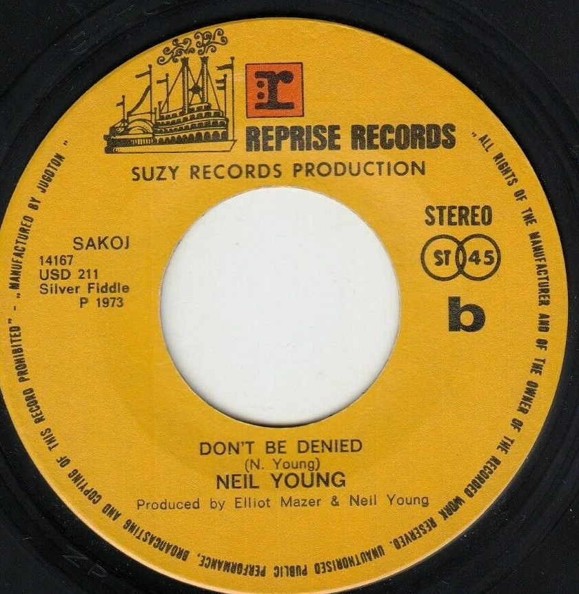 NEIL YOUNG TIME FADES AWAY /DON'T BE DENIE ORIGINAL 1973 RECORD YUGOSLAVIA 7" PS - Image 4 of 4