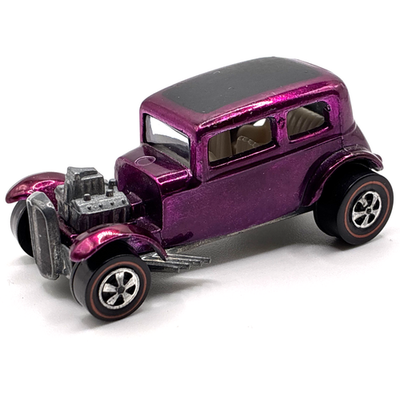 Hot Wheels Redline Classic '32 Ford Vicky 1968/1969 Magenta White