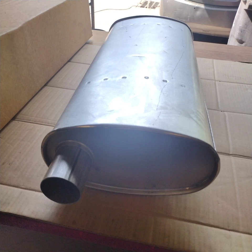 Exhaust Muffler-SoundFX Direct Fit Walker 18944 Fits 02-07 Jeep Liberty Foto 4 de 4