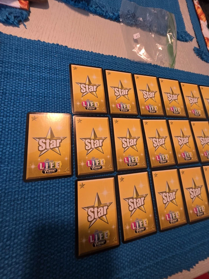 THE GAME OF LIFE FAME EDITION REPLACEMENT STAR CARDS - Image 2 of 4