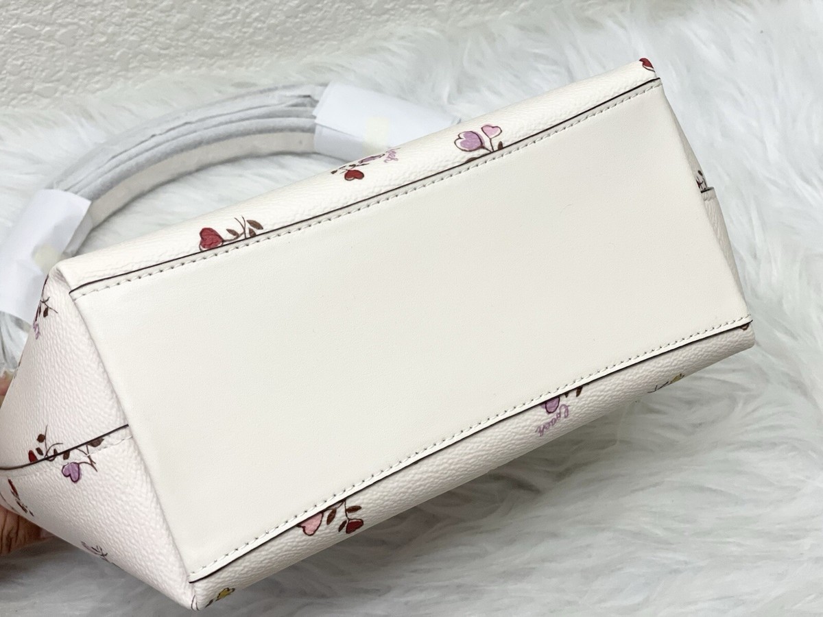 COACH CW392 Zip Top Shoulder Bag With Heart Print Coated