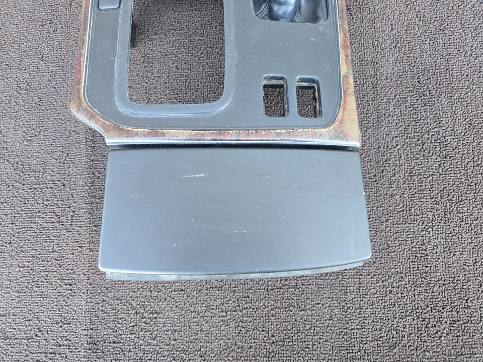 Cubierta de ajuste central para Toyota Land Cruiser 98-02 bisel de cambio portavasos OEM V25 Foto 2 de 4