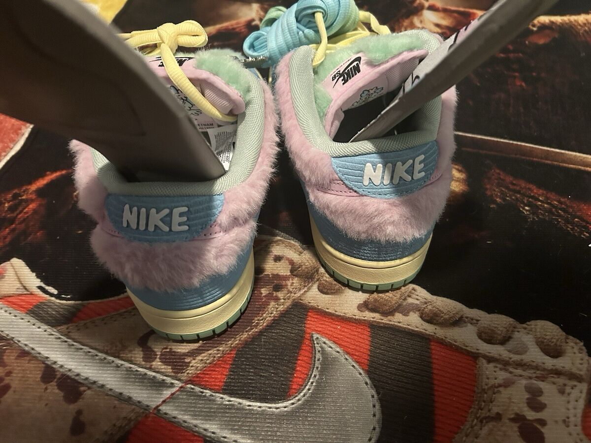Size 10.5- Nike Verdy x Dunk SB Low Visty Early In Hand Size 10.5- Nike Verdy x Dunk SB Low Visty Early In Hand