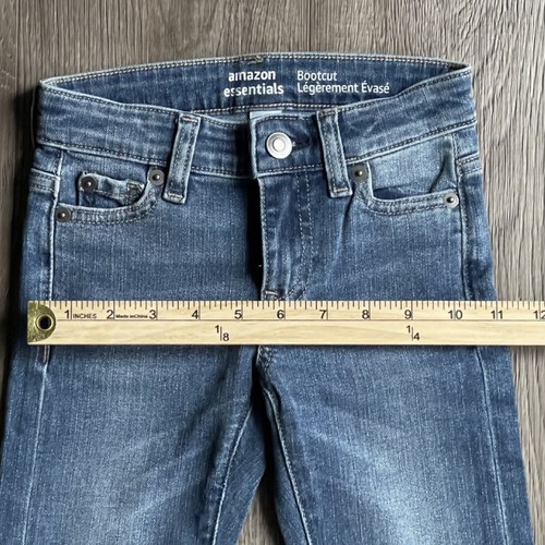 Mädchen Amazon Essentials Größe 5 Boot Cut Denim Jeans Medium Wash Blau Jeans - Bild 8 von 10
