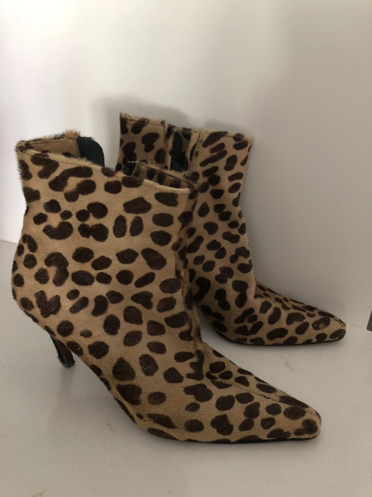 Bottines vintage en fourrure CHRISTIAN DIOR Italie 40 prix d'origine .