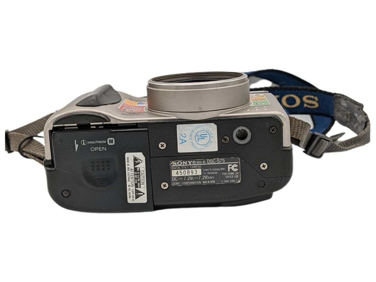 SONY CYBER SHOT 3.3 MEGA PIXELS DIGITAL CAMERA ONLY | eBay