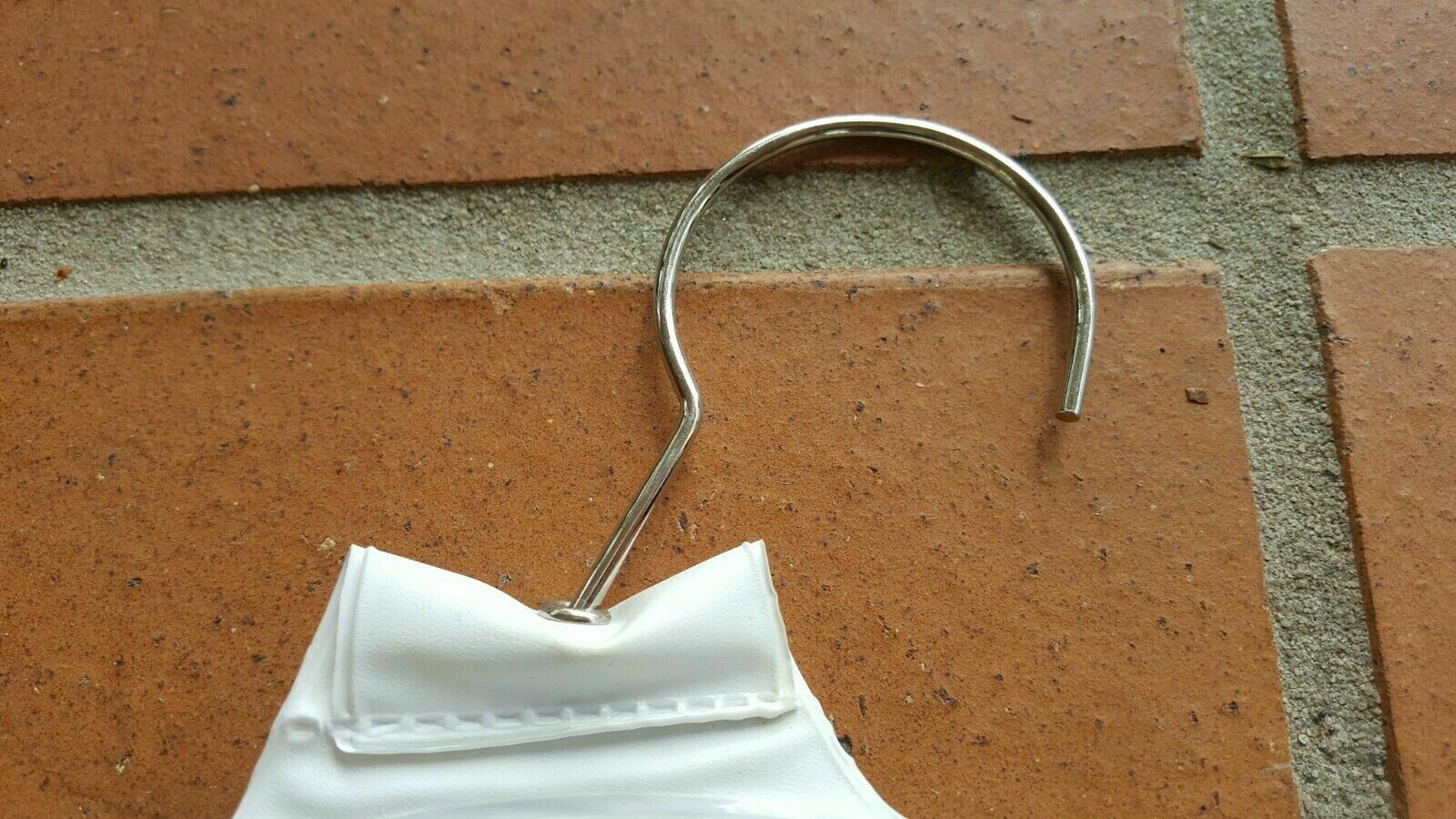 NEW Korjo Inflatable Coat Hanger Set Duopack Ideal Spare Travel Hangers eBay