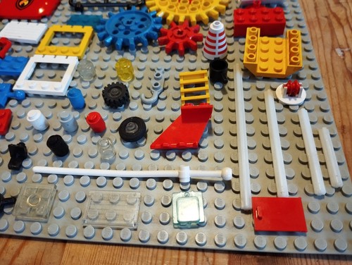 Vintage Lego Train Town Vehicles spare parts 1970s 1980s #2 - Picture 12 of 232