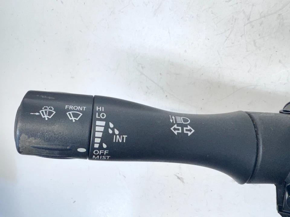 Interruptor de control de intermitente e limpiaparabrisas Nissan NV1500 NV2500 NV3500 2012-2021 OEM Foto 2 de 4