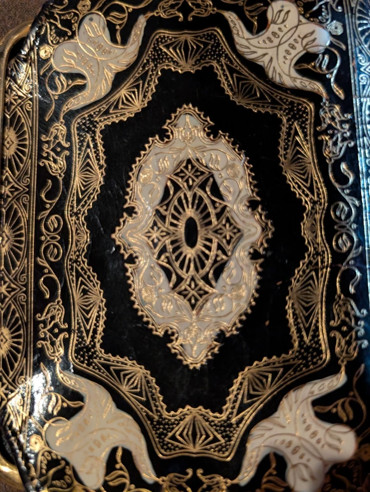 Bolso sin asas vintage de cuero blanco, dorado y negro para monedas italianas Foto 3 de 4