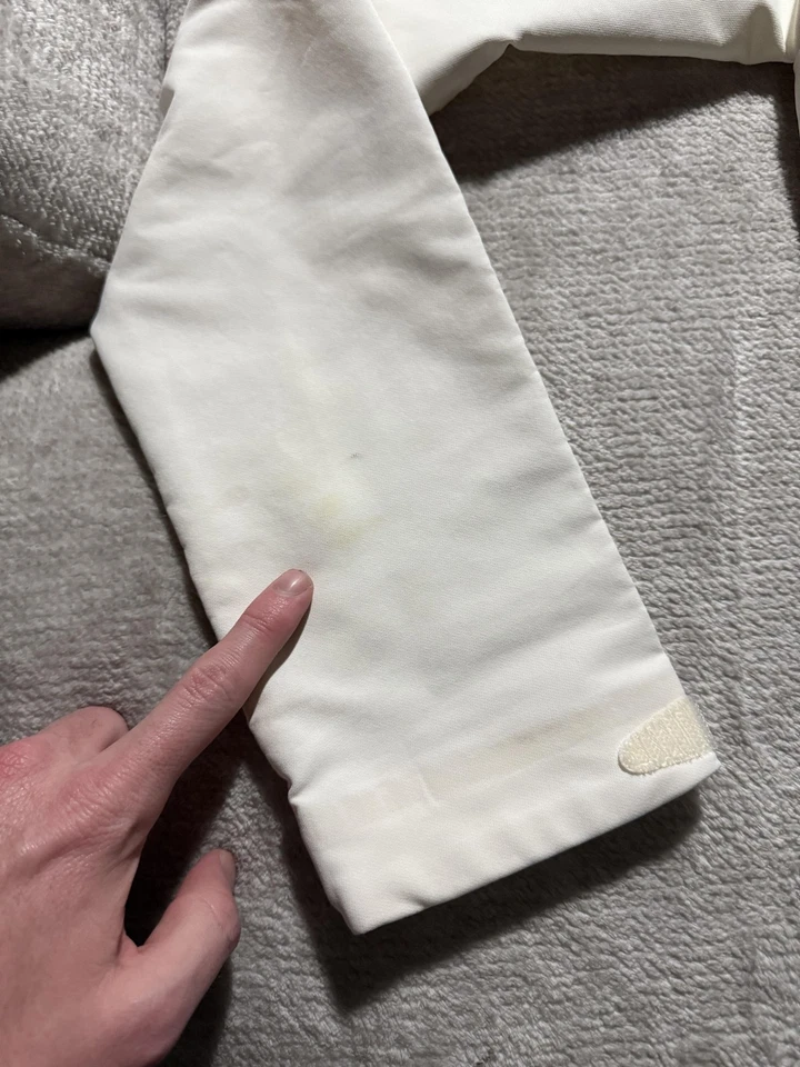 Jaqueta Patagonia Feminina Média Branca Macia Zíper Completo Forrada de Lã Externa - Imagem 4 de 4