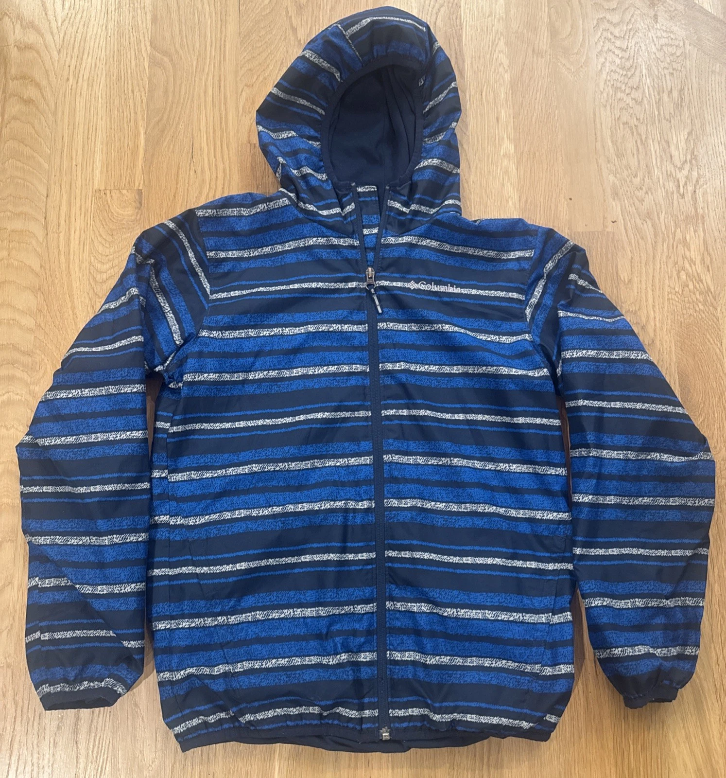 columbia zip up windbreaker Youth Size Large