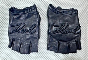 Karl Lagerfeld Embroidered Fingerless Soft Goatskin Leather Gloves – Size S/M