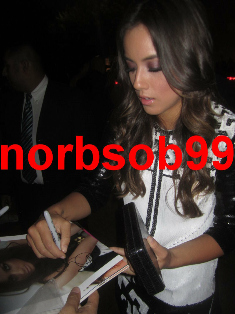 CHLOE BENNET SIGNED AUTOGRAPH MARVEL AGENTS OF SHIELD 8x10 PHOTO F