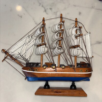 Vintage wooden model boat  Cutty Sark 