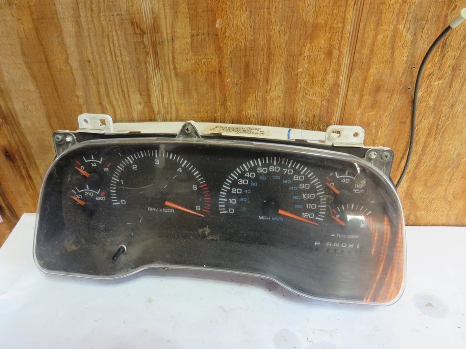 1998 Dodge Ram 1500 INSTRUMENT CLUSTER GAUGE - Image 4 of 4