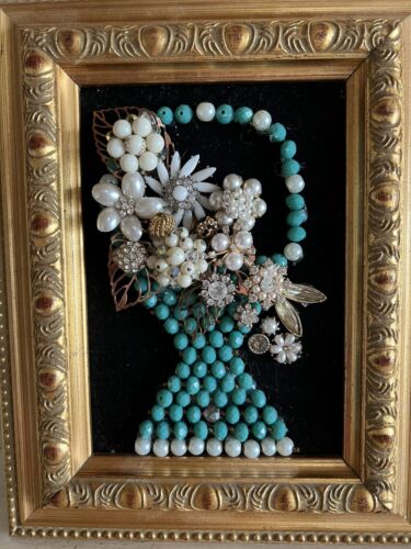 Vintage Contemporary jewelry art framed OOAK handmade shabby chic cottagecore - Picture 2 of 9