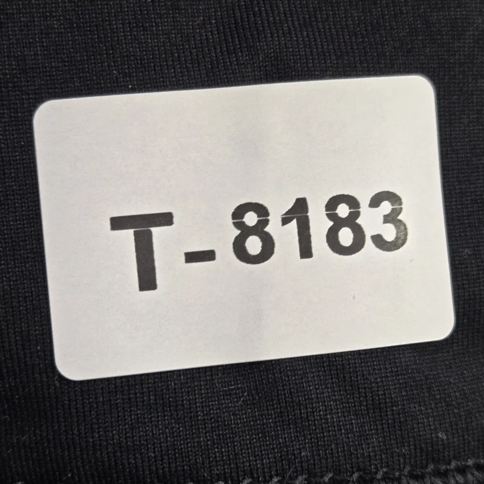 Sujetador deportivo Disney para mujer 1 negro con ribete rojo malla inalámbrica espalda deportiva Foto 2 de 4