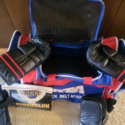 32 In Large ATA Martial Arts Gear  bag w/ sparring gear