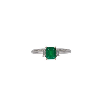 Kolumbianischer Smaragd Ring mit erdgeschliffenen Diamant-Akzenten: massiv 14K Gold, 6x5mm