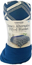 Berkshire Down Alternative Filled Blanket Twin Size 66" X 96"
