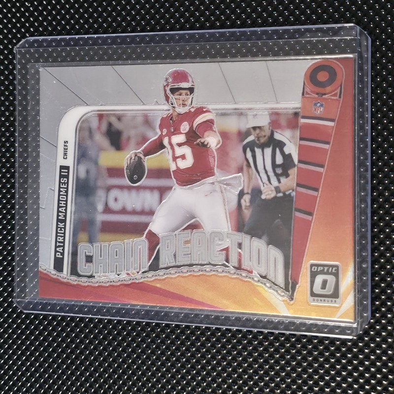 2024 Panini Donruss Optic - Chain Reaction Patrick Mahomes II #6