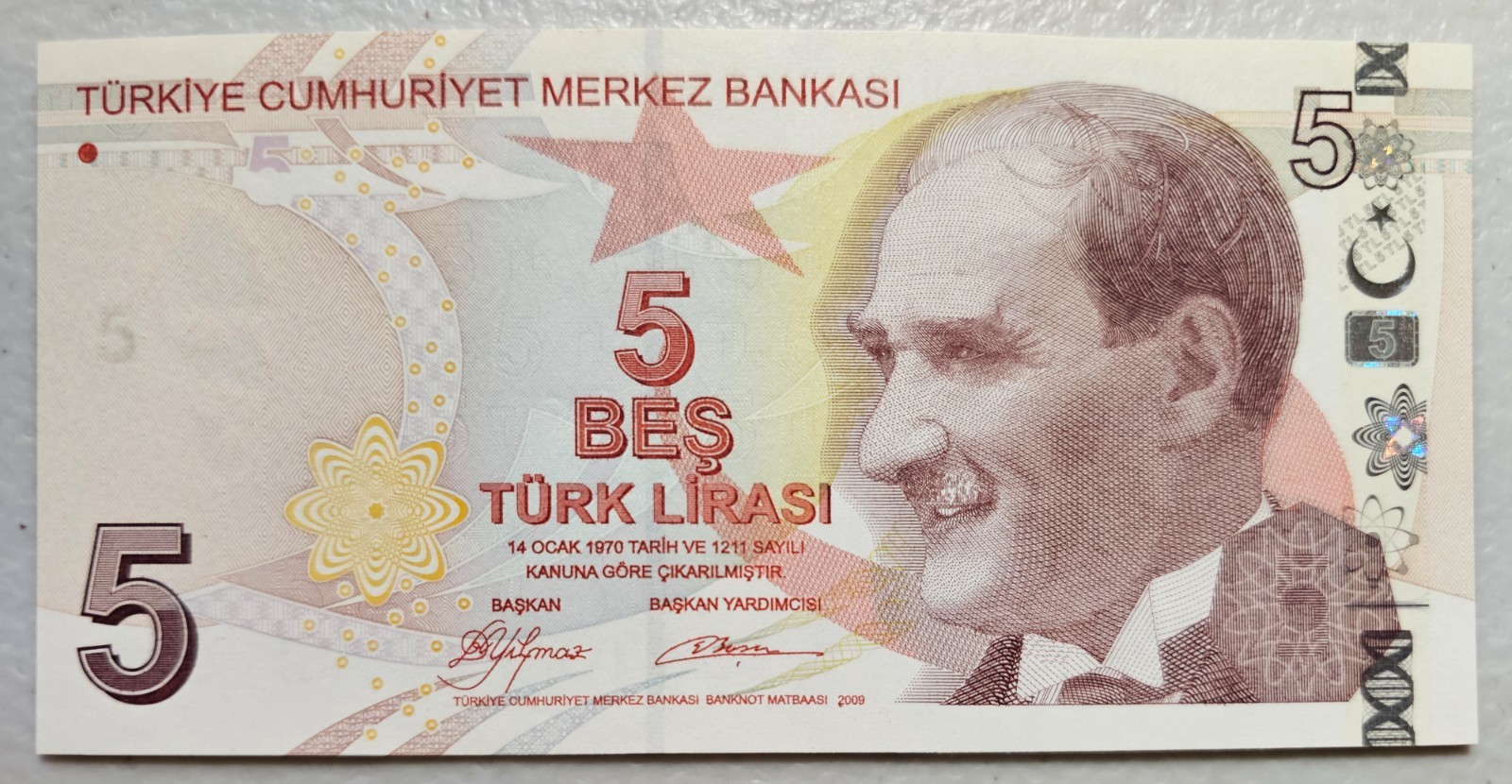 Turkey 5 Lira 2009 Unc