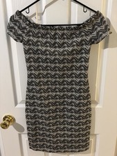 XS Xhilaration Black/White Chevron Off-Shoulder Knit Bodycon Mini Dress