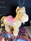 Vtg. 1992 Cabbage Patch Kids Crimp And Curl Pony Horse Hard plastic Green Eyes