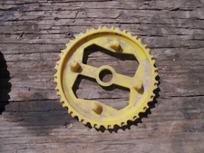 Planter Yellow Plastic Lustran seed plate A- Sorghum