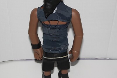 Ronaldinho Figure Limited Michael Lau x Nike Figures (Ripped