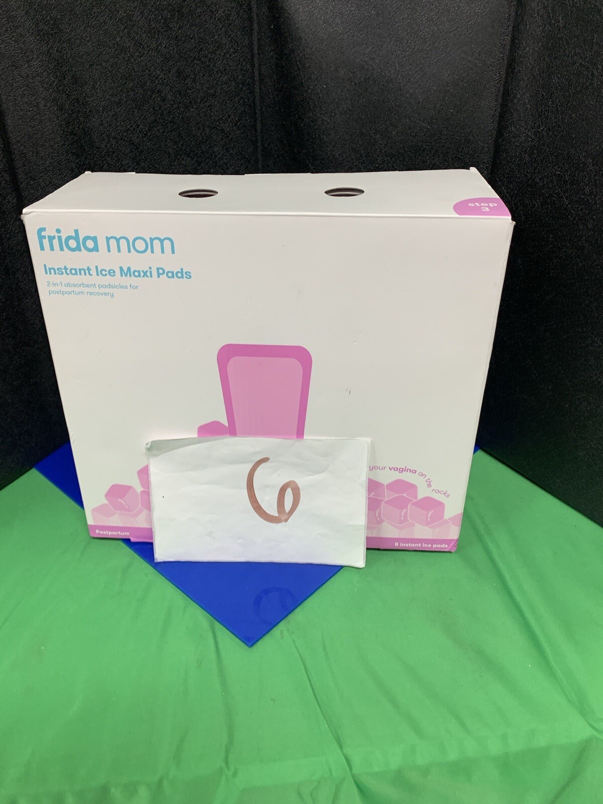 Frida Mom INSTANT ICE 2-IN-1 MAXI PADS For Postpartum Recovery-6 Pads.
