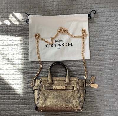 supreme fanny pack black