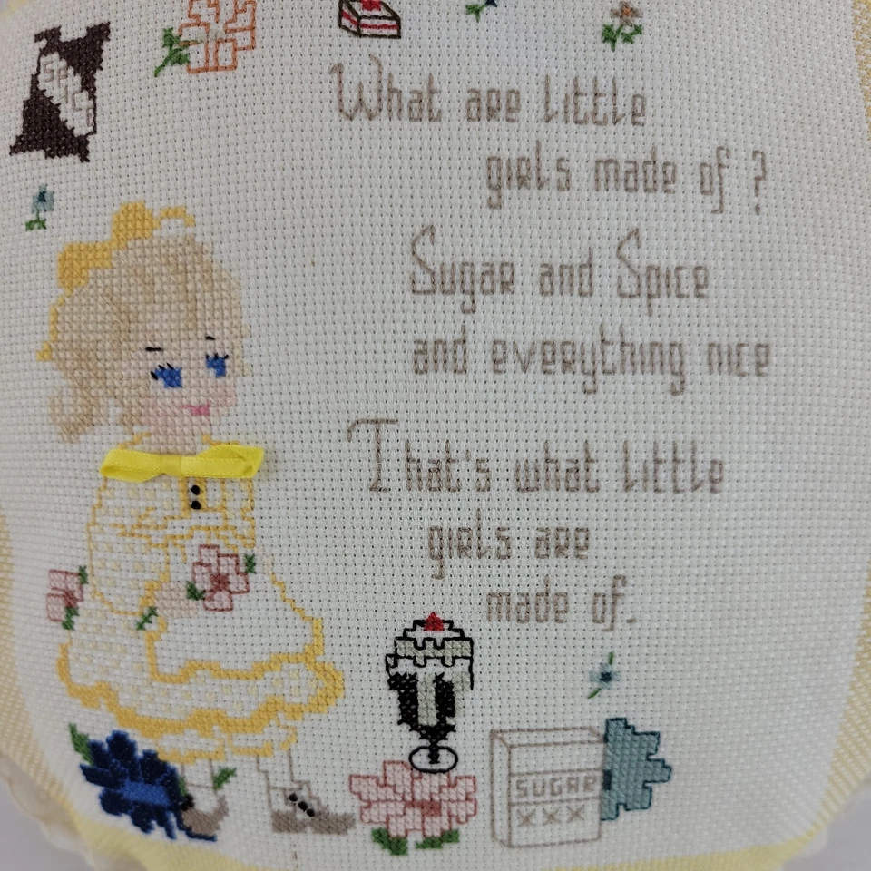 Almohada bordada de colección para niña hecha a mano azúcar especias guardería bonito volante redondo Foto 2 de 4