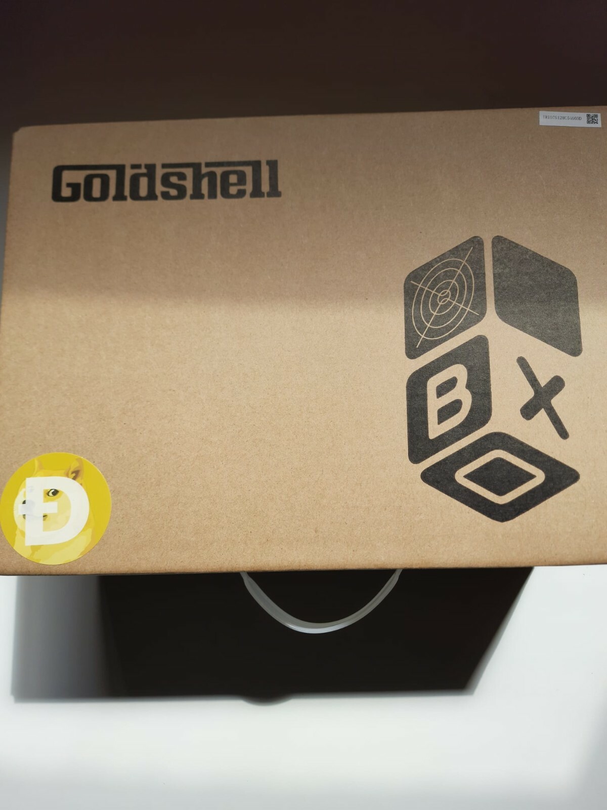 700 Mh/s -Goldshell mini doge III miner (BNIB) Brand new in sealed box