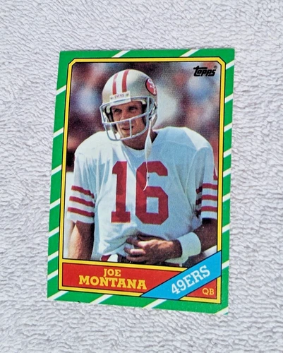 1986 Topps Joe Montana Football Card #156  - Very Good Vertical Centering