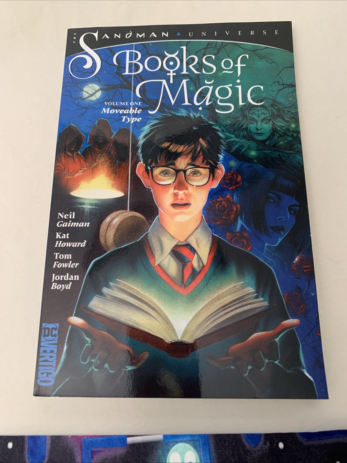 Books of Magic Vol. 1: Moveable Type (the Sandman Universe) by Neil Gaiman...