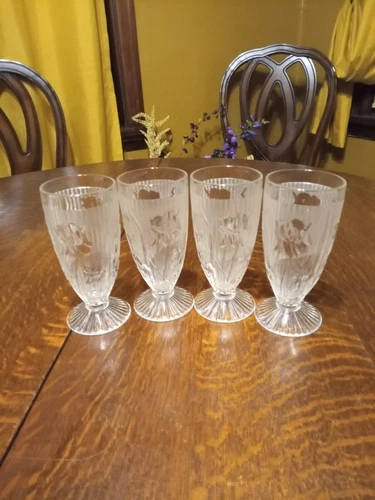 Jeanette Iris&Herringbone Clear Footed Water/Iced Tea Tumblers/Glasses-Set of 4