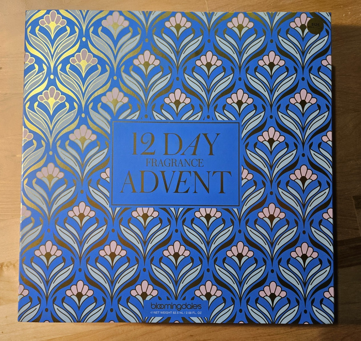 Bloomingdales 12 Days Of Fragrance Advent Calendar- Brand New