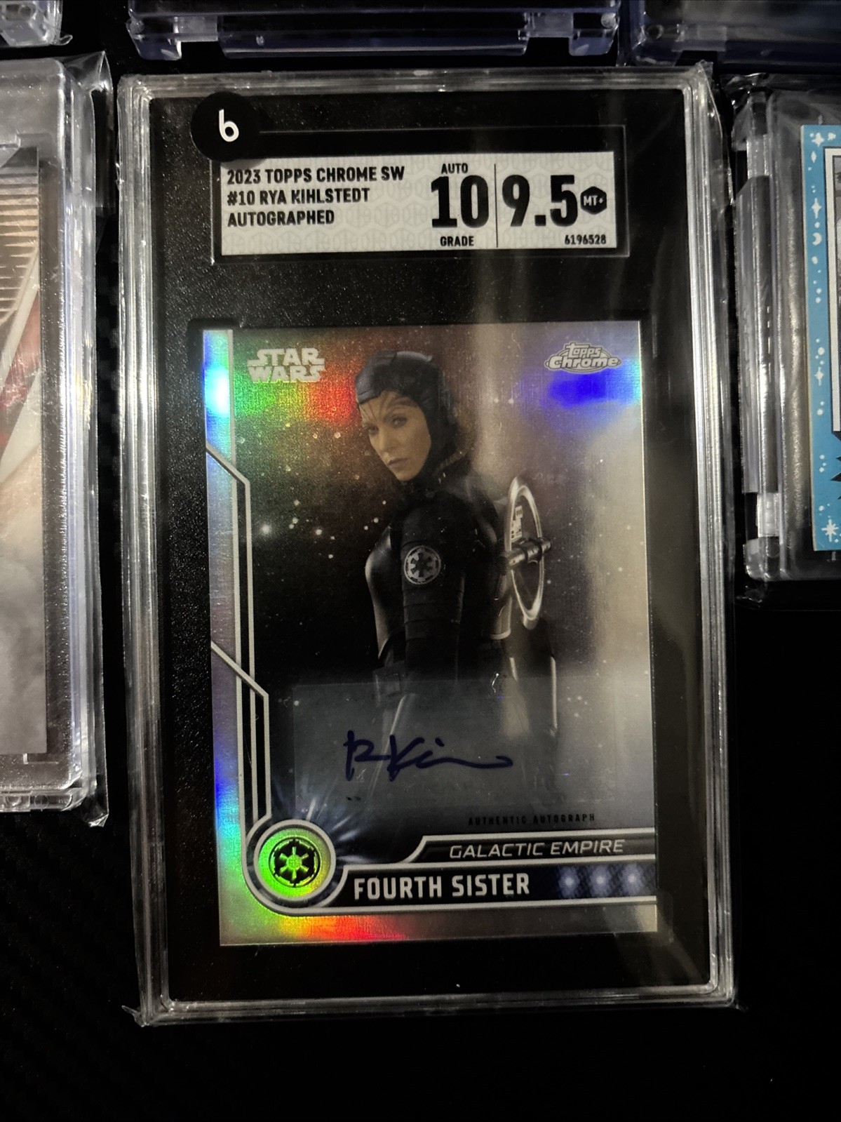 16 Topps Star Wars Autographs Hera Syndulla Padme Leia Grevious Tarkin Also Sgc view 6