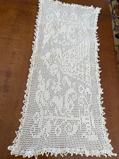 CENTRINO RETTANG. COTONE AVORIO FATTO A MANO ALL'UNCINETTO LAVORAZIONE FILET 