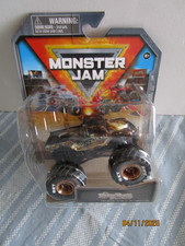 2024 Monster Jam Truck THE BLACK PEARL 1:64 Series 38  Arena Favorites