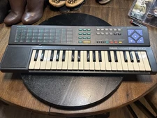 Yamaha Porta Sound PSS-140 Electronic Keyboard Drum Pad Synthesizer Tested Works