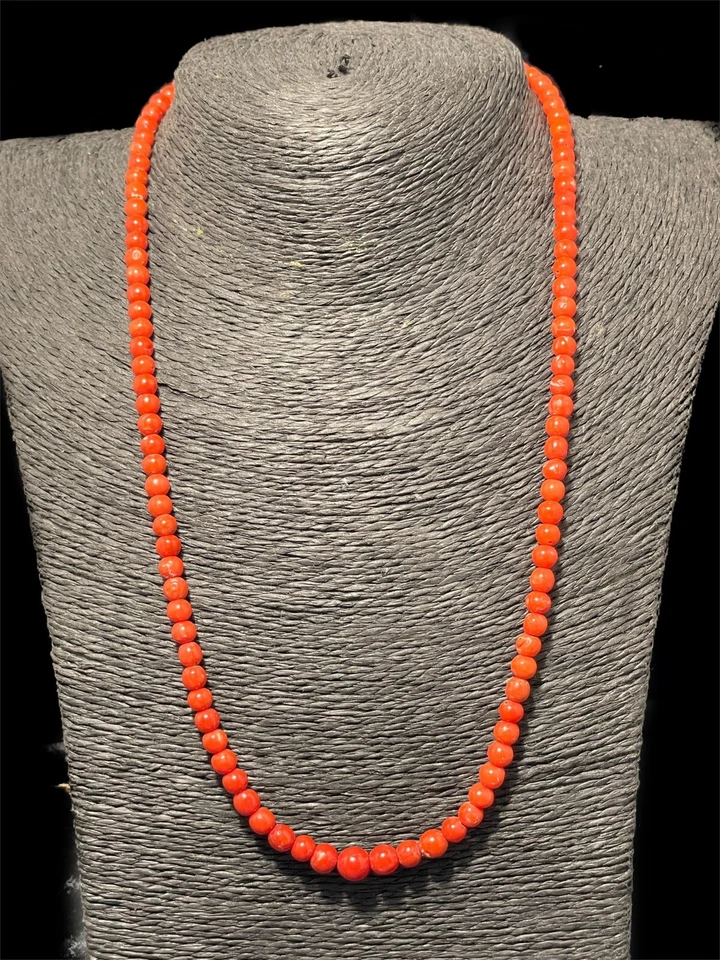 Collana di corallo rosso naturale ￼ntica - Immagine 4 di 4