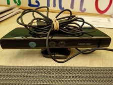 Microsoft 1414 Xbox 360 Kinect Sensor Bar Only. EUC. clean