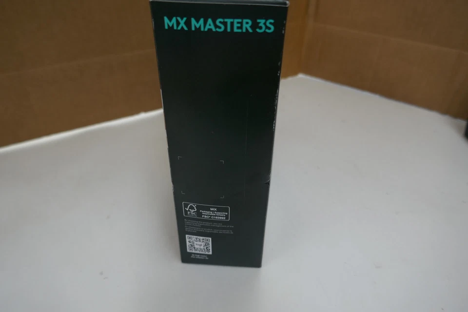 Logitech MX Ergo Plus Advanced Wireless Trackball Mouse – USB-C Rechargeable - Image 2 of 4